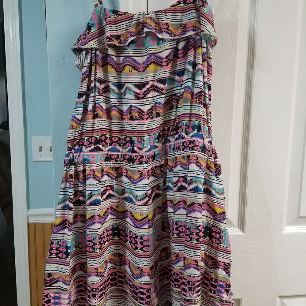 Romper - Picture 4 of 4